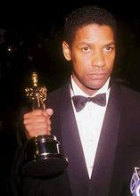 1989年《光榮》使丹澤爾收穫奧斯卡最佳男配角