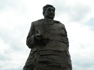 賀龍銅像 賀龍銅像