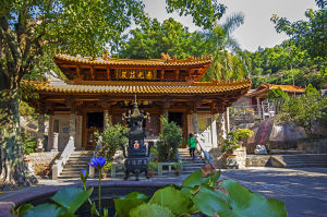 萬石蓮寺 萬石蓮寺