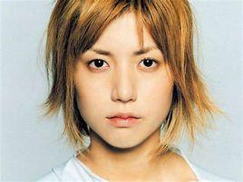 hitomi[日本歌手]