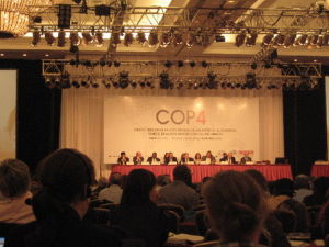 《菸草控制框架公約》第四次締約國大會