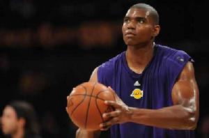 安德魯·拜納姆 安德魯·拜納姆