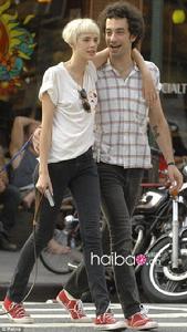 阿格妮絲·迪恩