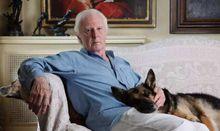 英國藝評家、收藏家布萊恩&middot;修耶爾