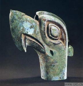 青銅大鳥頭