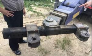 鄂S33461號重型非載貨專項作業車拖架構件