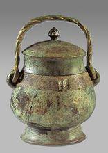 菱形雷紋提梁卣