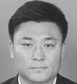 王東峰[杜爾伯特蒙古族自治縣委常委、組織部長]