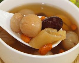 花膠紅棗糖水 花膠紅棗糖水