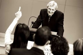 魅力型領導理論