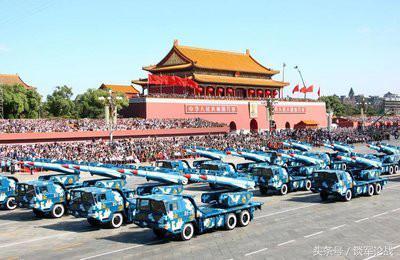 為什麼閱兵飛彈使用的是空殼武器並非實彈? 為什麼閱兵飛彈使用的是空殼武器並非實彈?