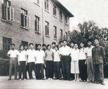 1959年9月湖南人民廣播電台從五里牌遷至杜家嶺