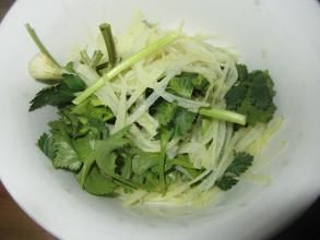 土豆絲拌香菜 土豆絲拌香菜
