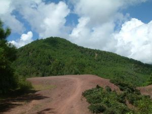 平安哨村 平安哨村