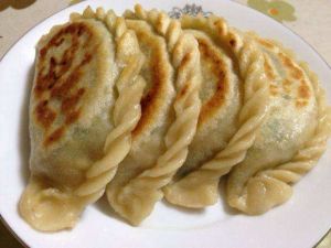 韭菜羊肉盒子 韭菜羊肉盒子