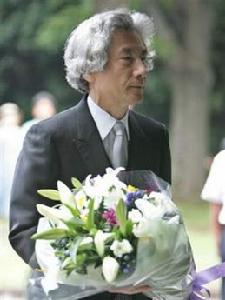 2005年8月15日 2005年8月15日