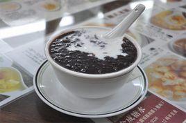 椰汁黑糯米 椰汁黑糯米