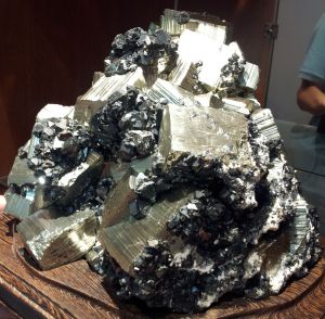 美國黃鐵礦（圖片不得盜用）