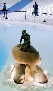 美人魚[丹麥國寶雕塑]