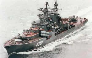 ＂現代＂級飛彈驅逐艦