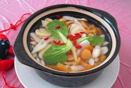 什錦滑子菇魚湯 什錦滑子菇魚湯