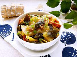 土豆燒海帶 土豆燒海帶