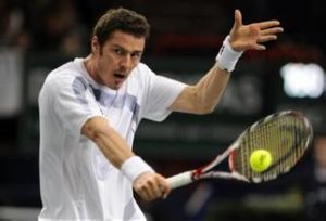 伊利·納斯塔斯