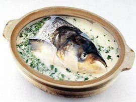 魚頭湯 魚頭湯