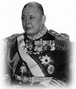 大角岑生 大角岑生