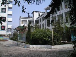 資中縣甘露中學 資中縣甘露中學