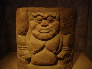 （圖）石雕力士支座