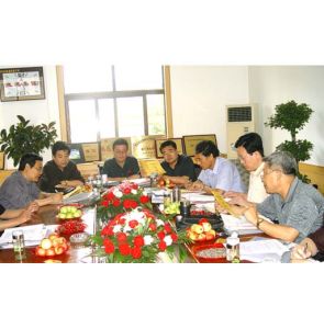 山東省教育廳省級規範化學校檢查團