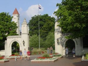 印第安納大學大門-Sample Gate