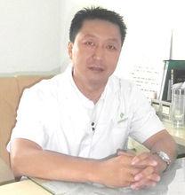 疝氣專家劉新傑