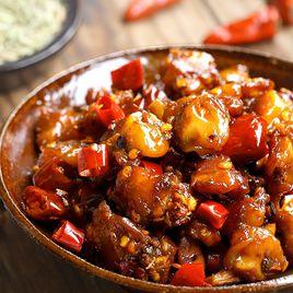 麻辣雞脆骨 麻辣雞脆骨