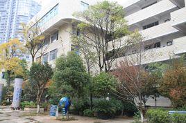 昆明市鐵路第五中學 昆明市鐵路第五中學