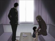 宮野一家（從左至右）：厚司、明美、艾蓮娜