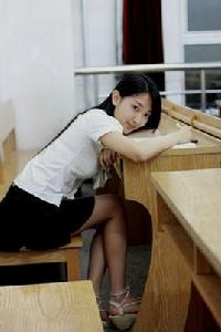 周莉莎[哈爾濱工業大學學生]