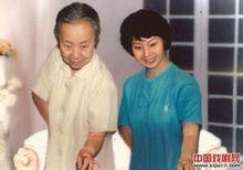 陳素真與義女趙吟秋