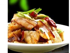 臘肉蒸苕乾 臘肉蒸苕乾