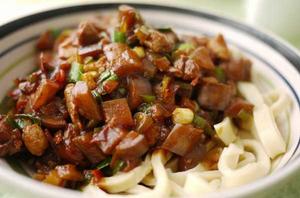 茄子肉丁打滷面 茄子肉丁打滷面
