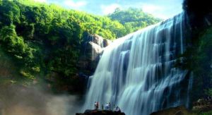 赤水大瀑布(十丈洞) 赤水大瀑布(十丈洞)