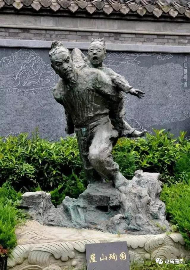 陸秀夫負幼帝投海，南宋徹底滅亡