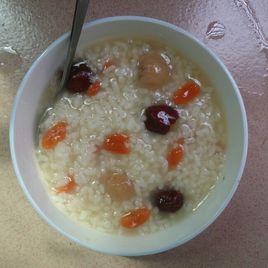 桂圓紅棗枸杞粥 桂圓紅棗枸杞粥