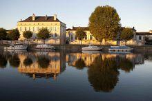 御鹿府邸 La Maison Hine