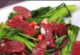 芥藍花白果炒臘鴨脯 芥藍花白果炒臘鴨脯