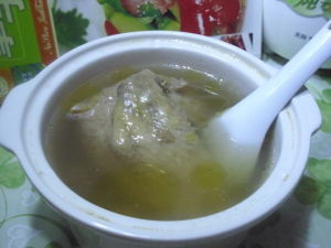 魚膠西洋參燉雞翅 魚膠西洋參燉雞翅