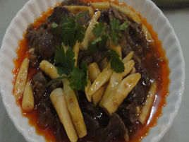 牛展粟米湯 牛展粟米湯