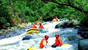 黃山夾溪河漂流 黃山夾溪河漂流