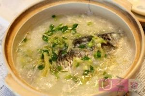獨腳金鯽魚粥 獨腳金鯽魚粥